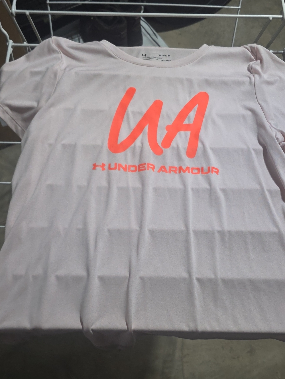 Womens Under Armour Pale Pink XL Tshirt